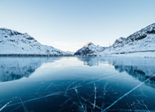 半岛体育：海风与汗水交织的生活方式