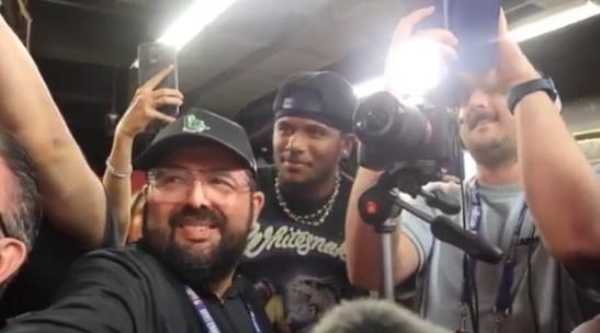 杰伦-格林提醒狄龙：动力！后者：对阵火箭时你会动力十足?