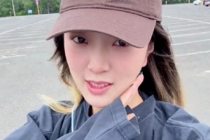 付豪妻子晒日常Vlog:运动员在游乐场的一天 天气阴暗但心有阳光