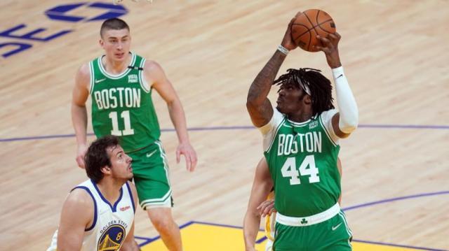 罗威膝伤影响凯尔特人命运 乌度卡正考虑变阵？